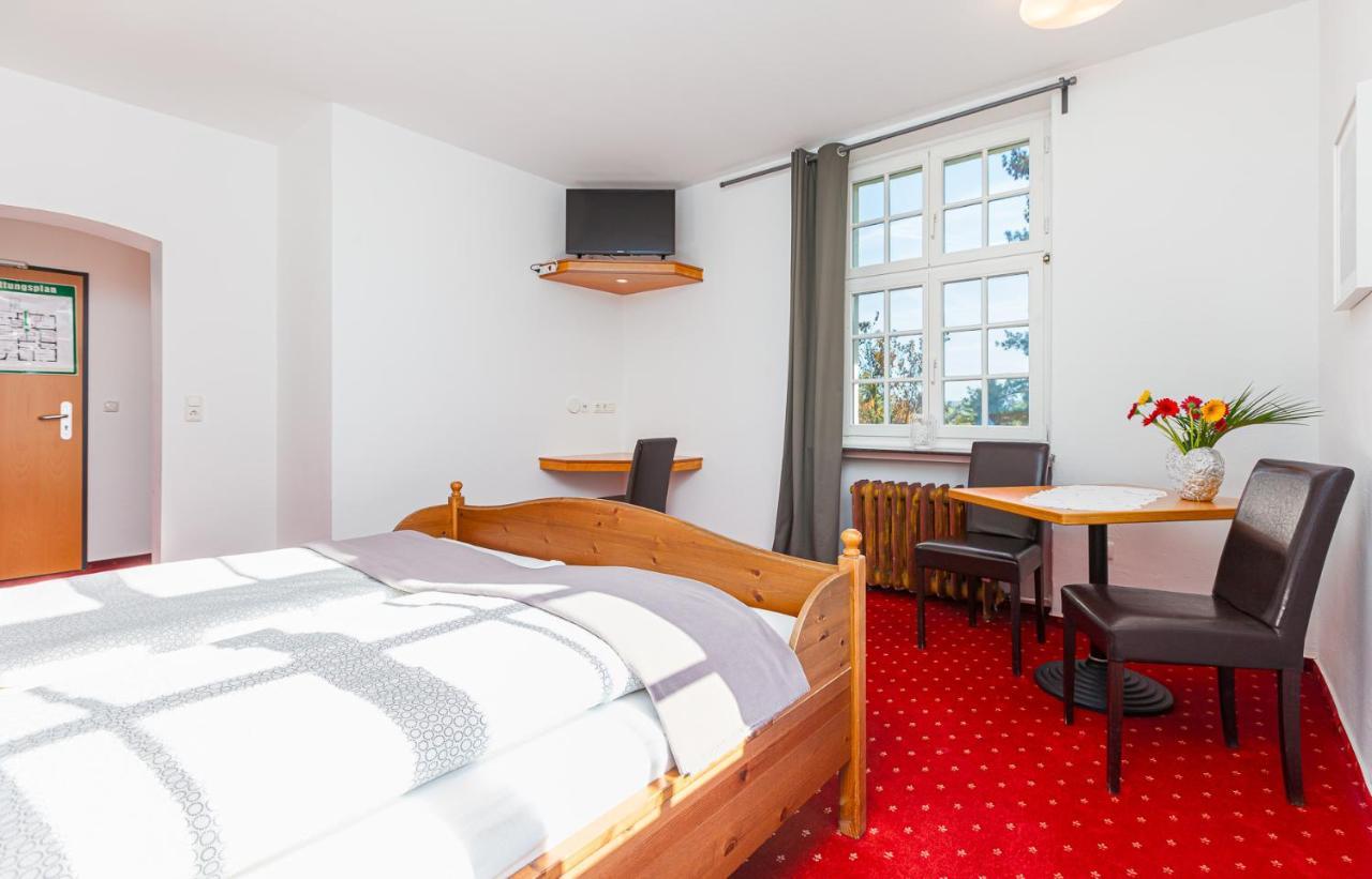 Gasthaus Und Hotel An Der Kost Hattingen Exterior photo